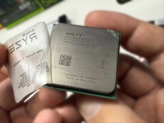 En recensent fick en äldre AMD-processor som var förklädd som Ryzen 7 9800X3D via Amazon.de. (Bildkälla: Hardware Busters)
